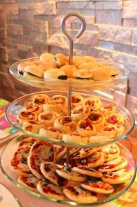 ميني بينزا و بيتزا رولز