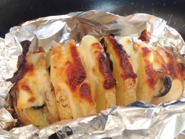 بطاطس مخبوزة بالجبن