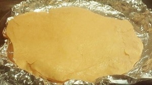 بالصور طريقة عمل فطيرة السجق الشرقي