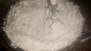 طريقة عمل كيك الجزر بكريمة الجبنة بالصور