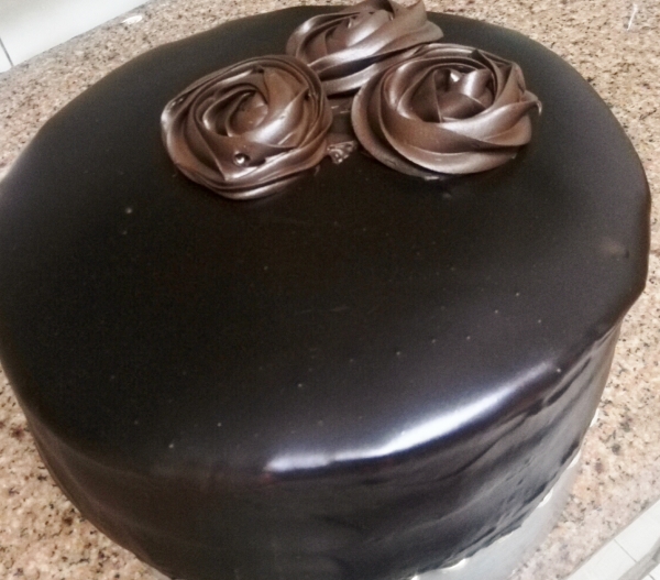 طريقة عمل جناش الشكولاته بدون الكريمة الجاهزة