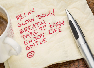 كوني سعيدة!